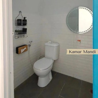 Daniswara - Kamar Mandi